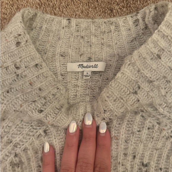 Madewell sweater! Excellent condition and very soft. Gray, speckled crew neck. - Picture 2 of 2